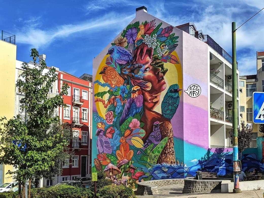 The Intersection of Street Art and Tourism