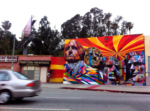 Eduardo Kobra: The Vibrant Muralist
