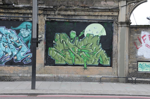 “Mural by 2Rise” – Artistry in the Streets of London