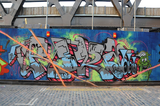 Reka’s Mural Masterpieces: A Fusion of Colors in East London